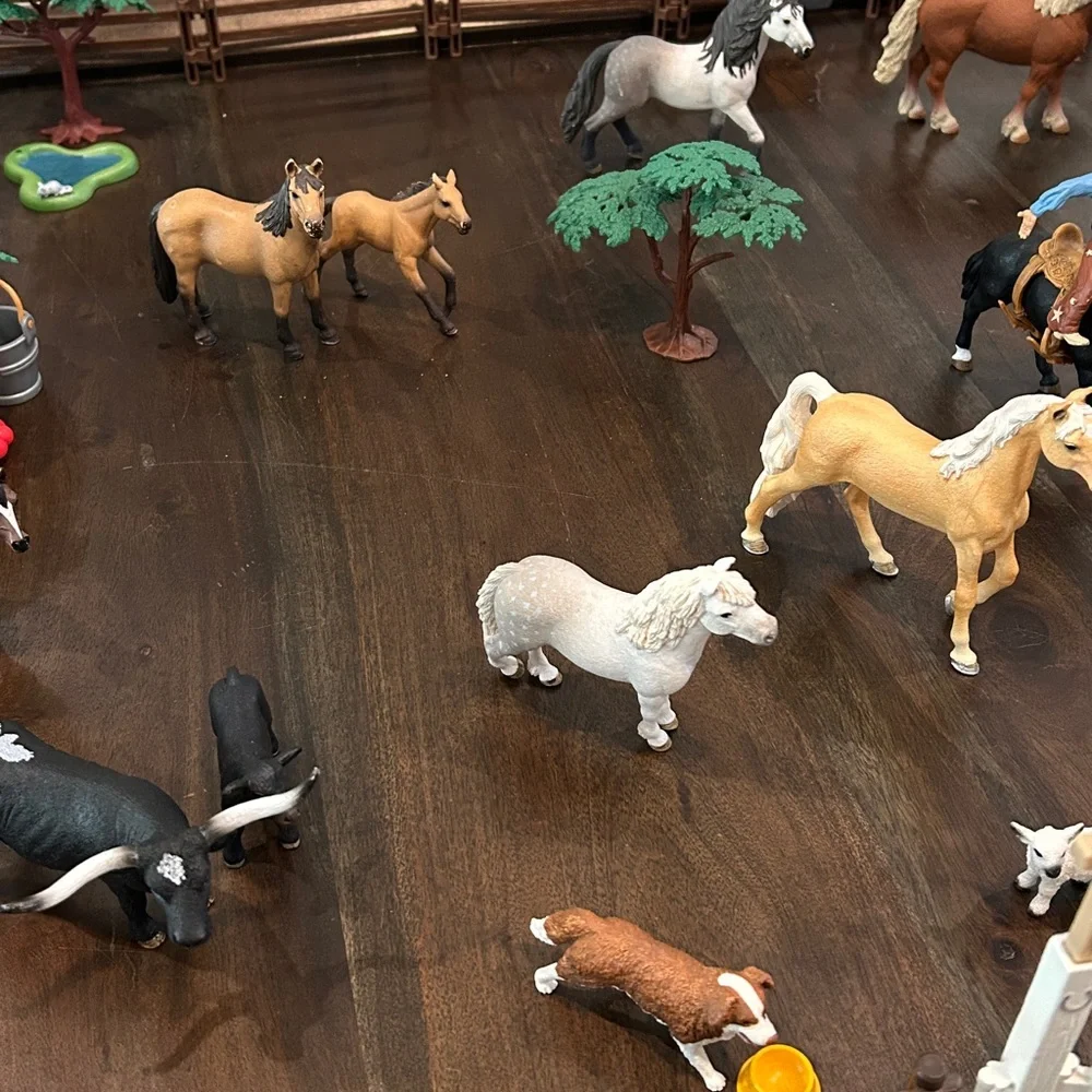 Schleich Horse Club Riders Horses, Lots of Animals & Accessories - Picture 9 of 17